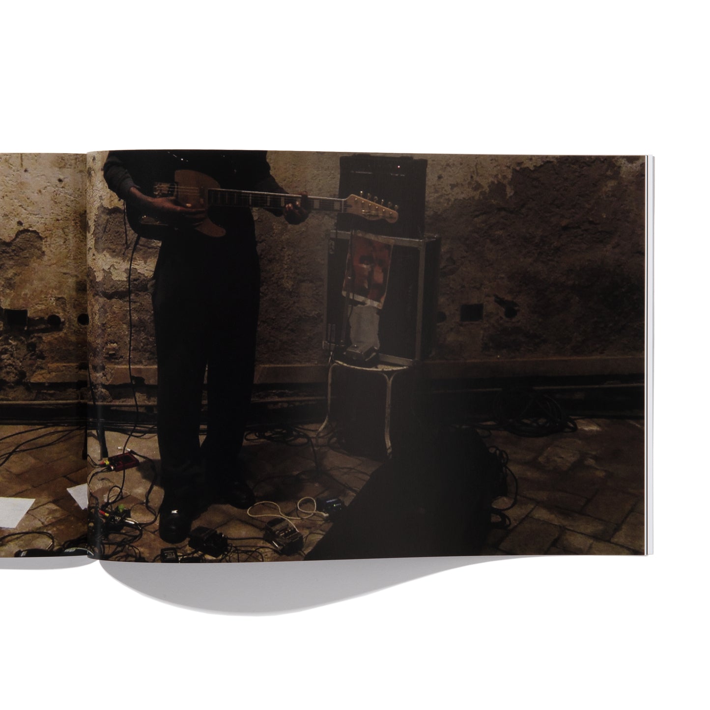 SETTING TRAPS - Jessica Canje